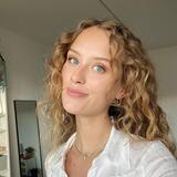 Lena G.